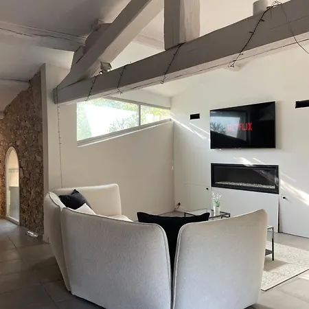 La Tuilerie Du Bazalac לינה וארוחת בוקר Trèbes